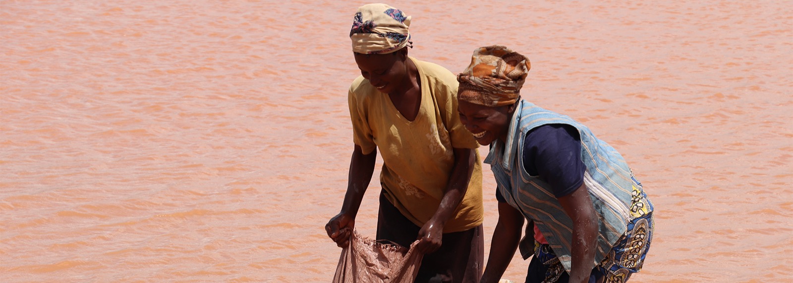 Washing cobalt ore at a mine site
